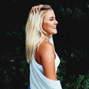 Meet your Posher, Gillian